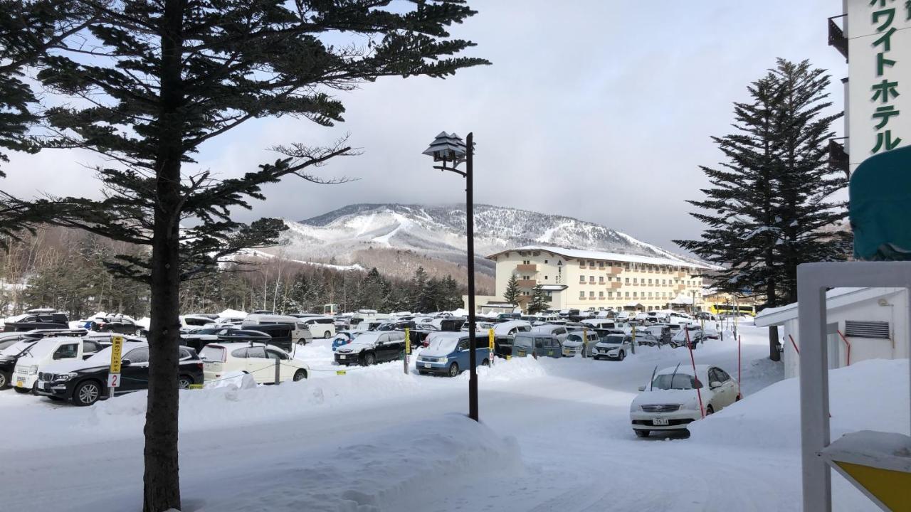 Hotel Sankt Moritz Shiga Shimotakai Exterior foto